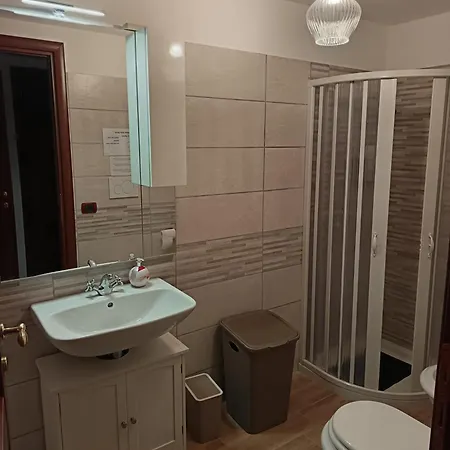 La Casa Del Borgo-intero Apartment Latina